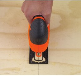 Sierra de Calar 4,5 Amp.BLACK + DECKER6